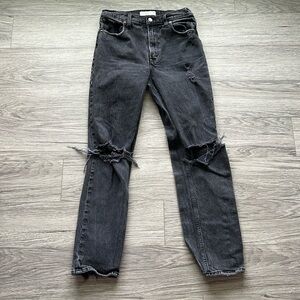 Abercrombie & Fitch - 90's Straight Ultra High Rise Size 28/6R Black Denim